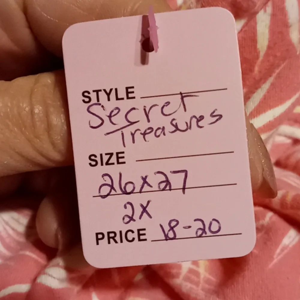 Secret Treasures 2X (18-20) Pink & White Exotic Short sleeve Top With Capris - Picture 6 of 8